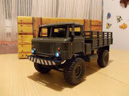 WPL B-24 1:16 RC Climbing Military Truck Mini 2.4G 4WD Off-Road RC Trucks Off-Road Racing Car RC Vehicles RTR Gift Toy